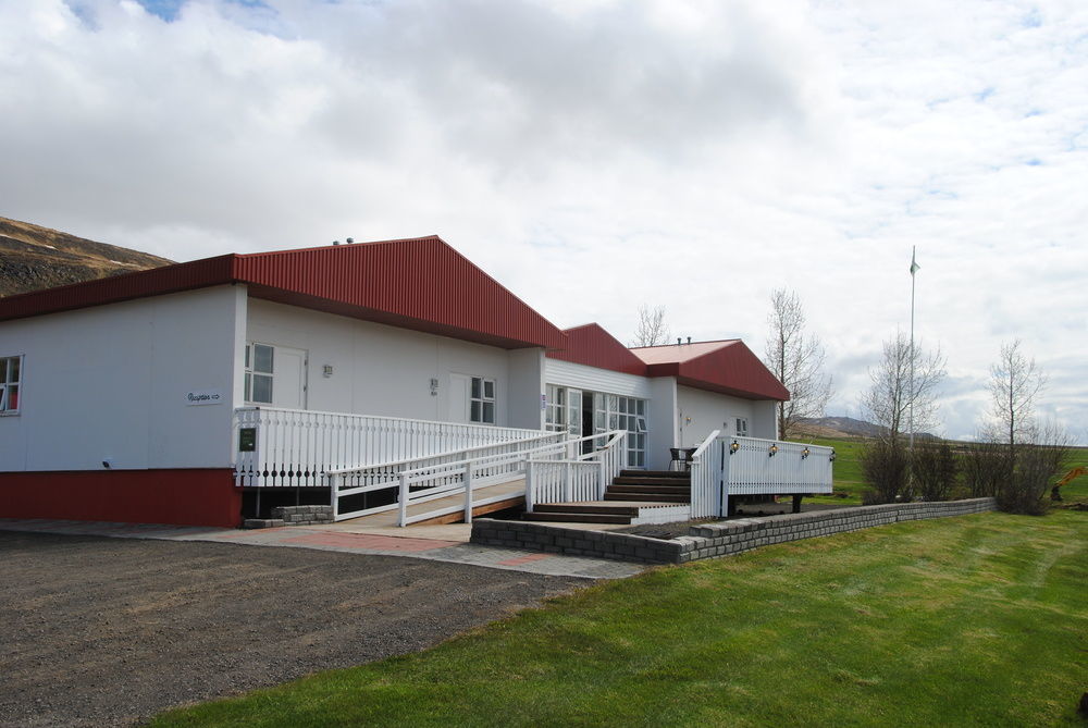 Hotel Sveinbjarnargerdi Svalbarthseyri Ngoại thất bức ảnh